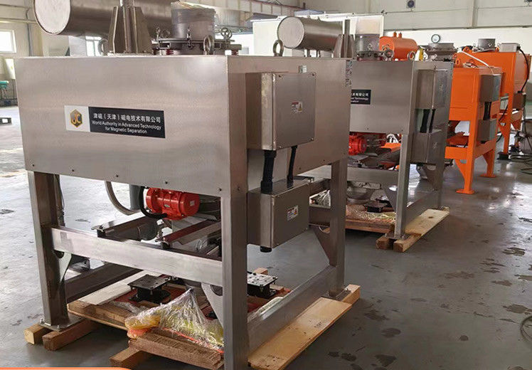 Séparateur magnétique sec pour batterie au lithium Matériau de cathode Séparation des impuretés de fer Efficacité augmentée de 20%